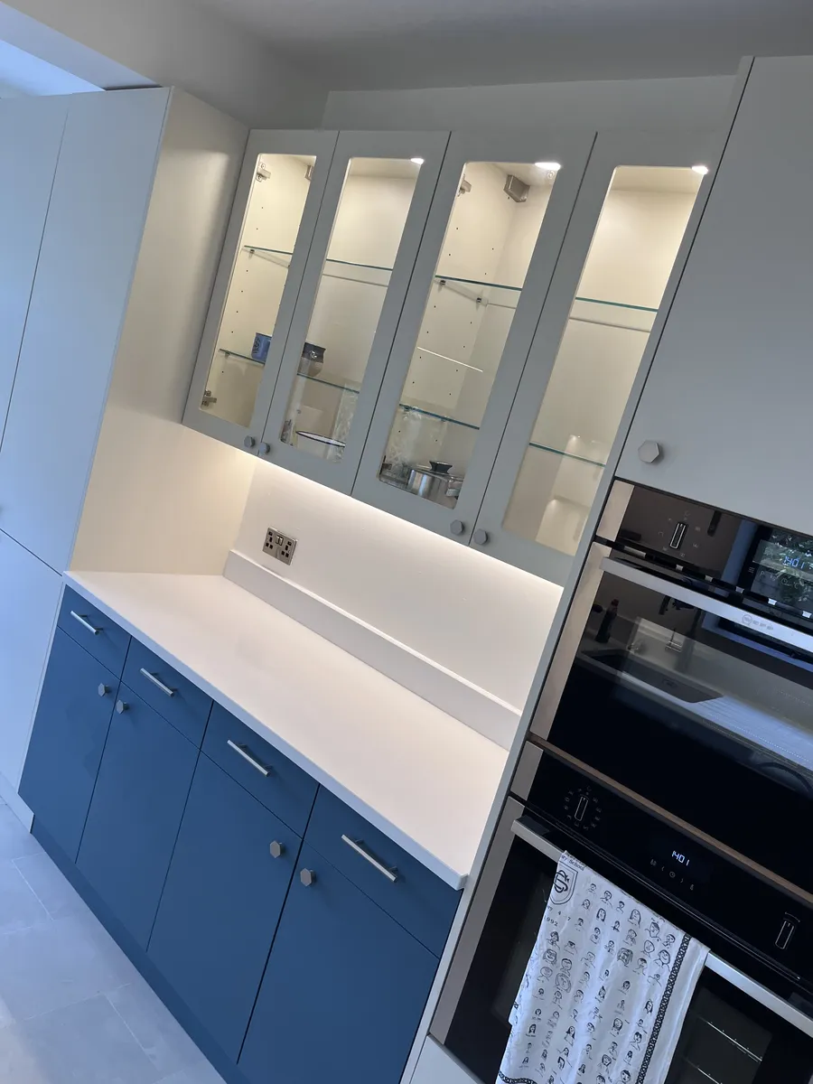 Modern kitchen lighting
