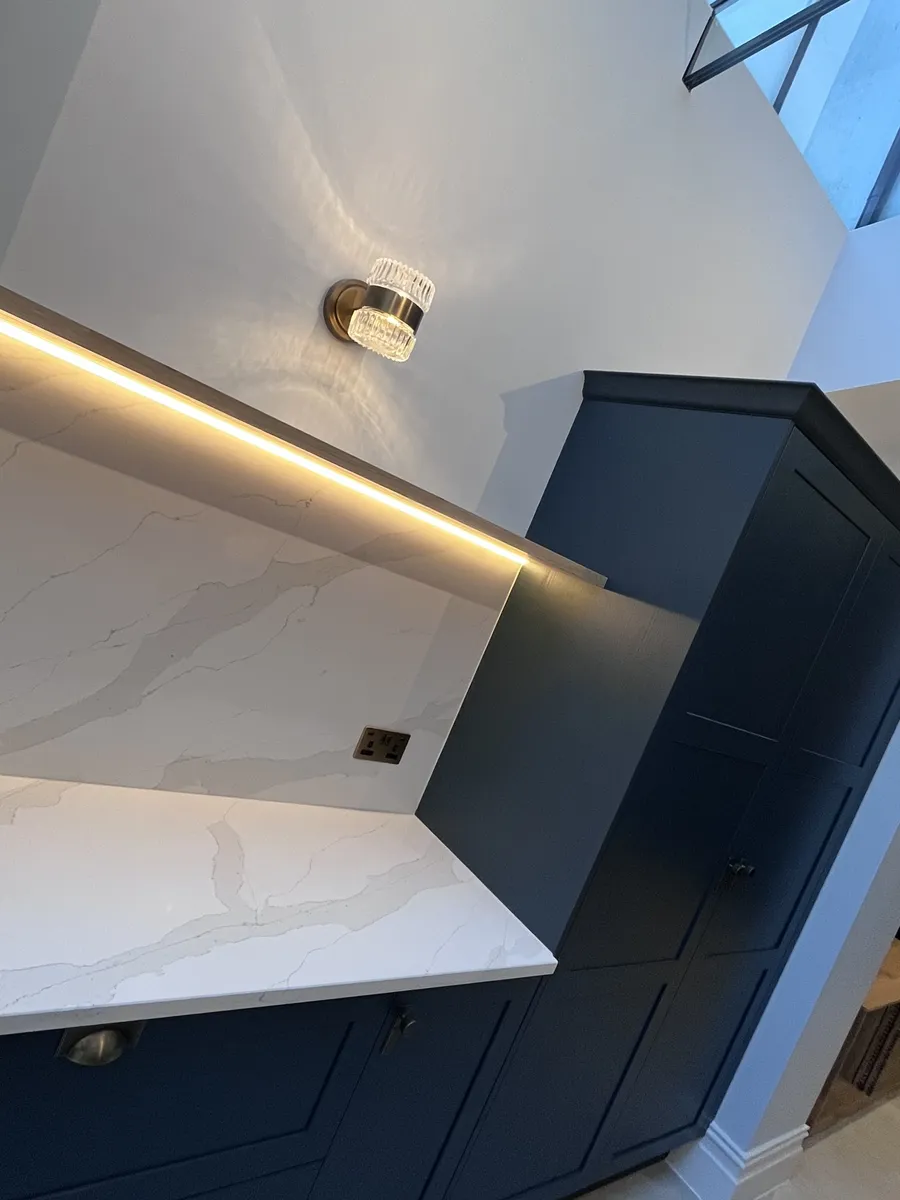 Custom shelf lighting